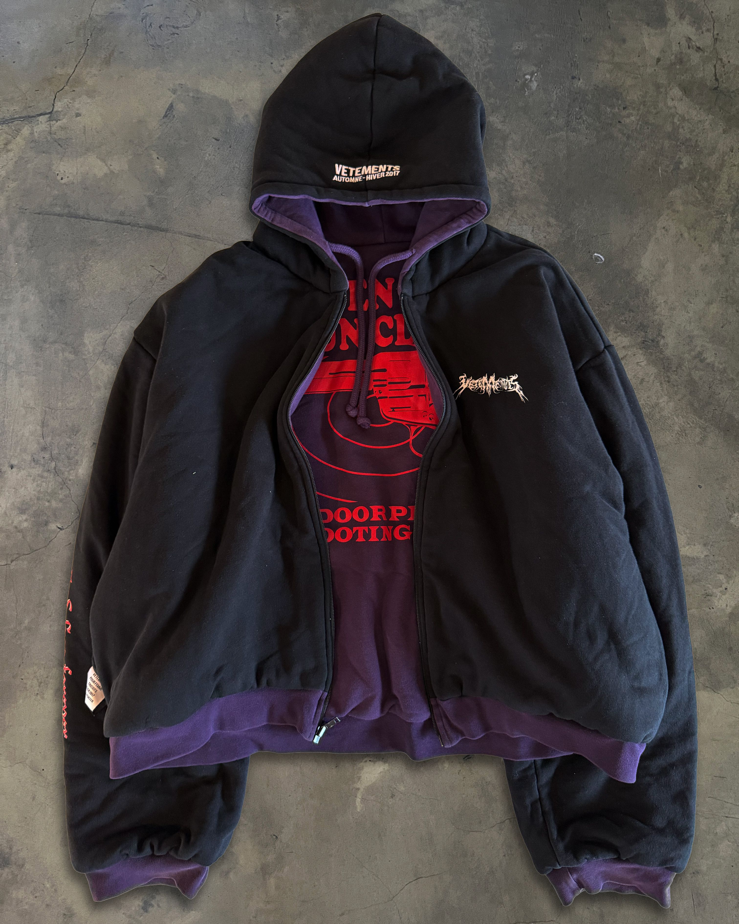 VETEMENTS TFD プルオーバーフーディ XS 美品VETEMENTS TFD プルオーバーフーディ XS - メルカリ