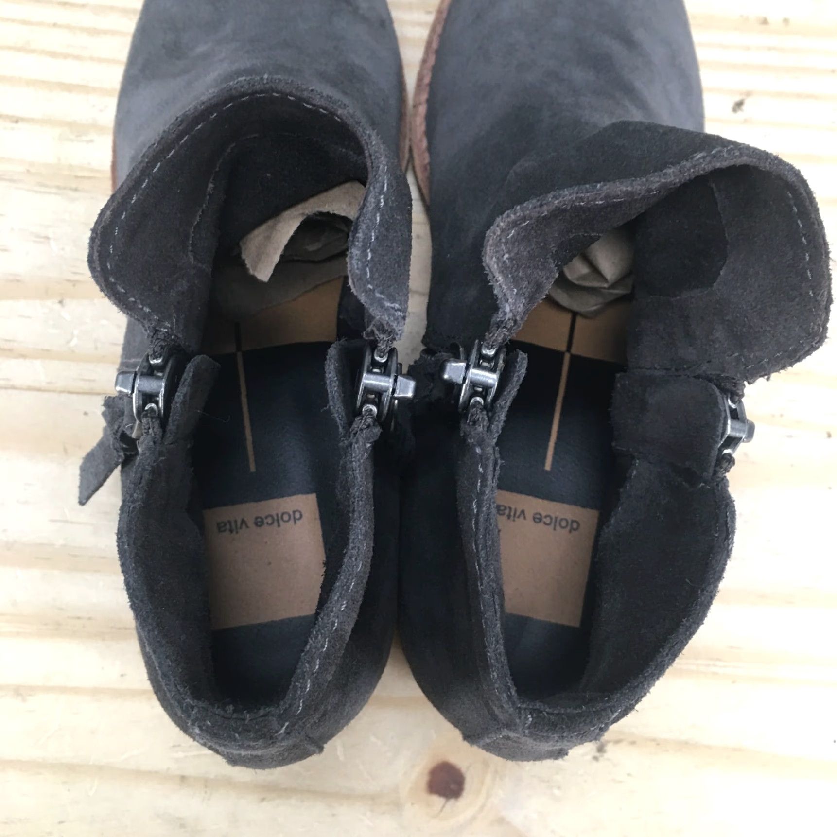 Dolce Vita Dolce Vita Boots Womens Sutton Ankle Gray Suede Side Zip Heel 1in Boots Womens Medium M Calf 5 5 Size US 5 / IT 35 - 6 Thumbnail