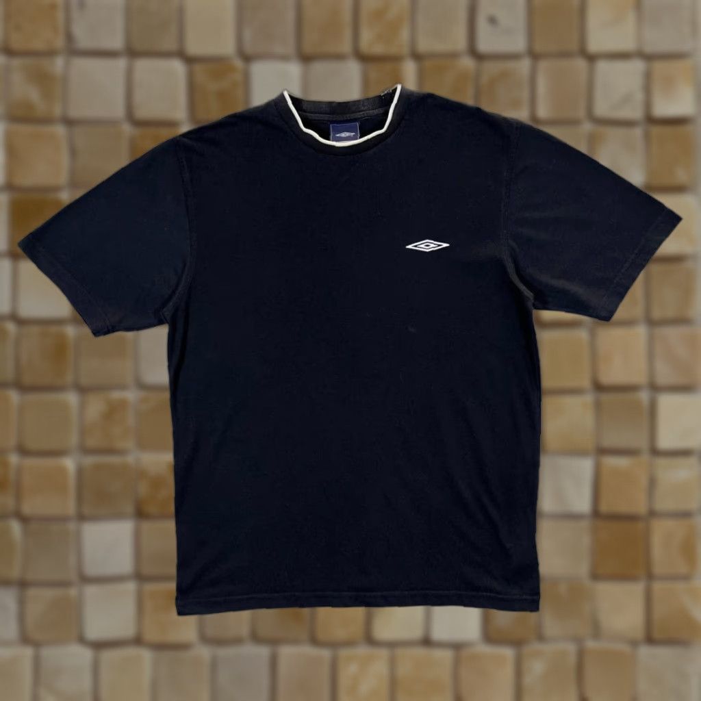 Umbro UMBRO Classic Basic Embroidered Mini Logo Black Short Sleeve T-Shirt Medium Size US M / EU 48-50 / 2 - 1 Thumbnail