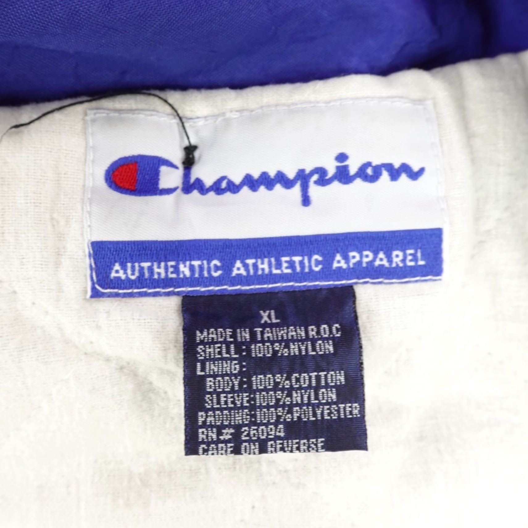 Champion VINTAGE Champion Reno Huskies Jacket Mens XL Blue Windbreaker Quilted 90s Football Logo Zip Hooded Full Zip Lined Windproof Pockets Casual Travel Size US XL / EU 56 / 4 - 7 Thumbnail