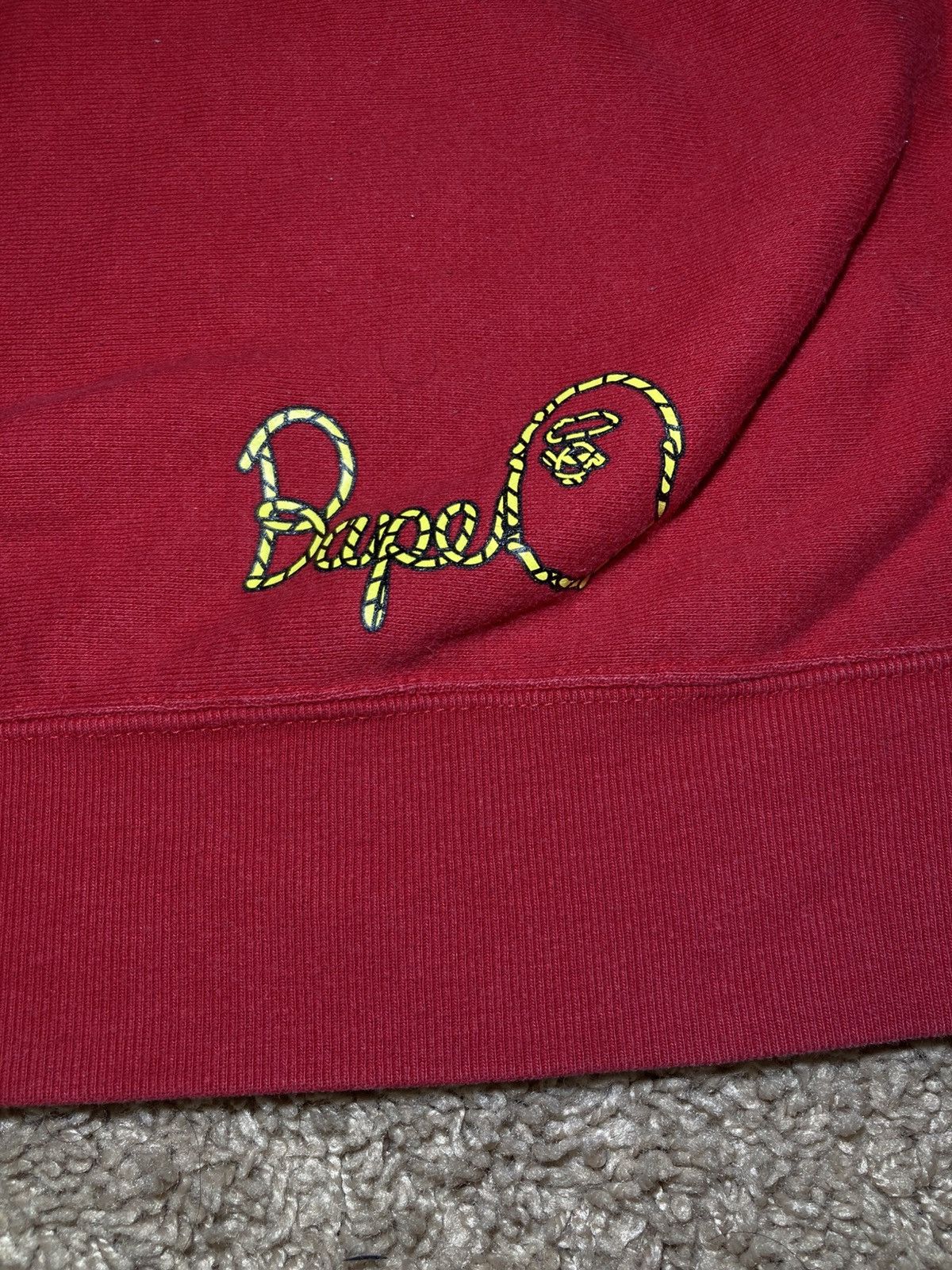 Bape 2012 Bape ASNKA Cursive Logo Graphic Crewneck Red Nigo OG Size US L / EU 52-54 / 3 - 3 Thumbnail