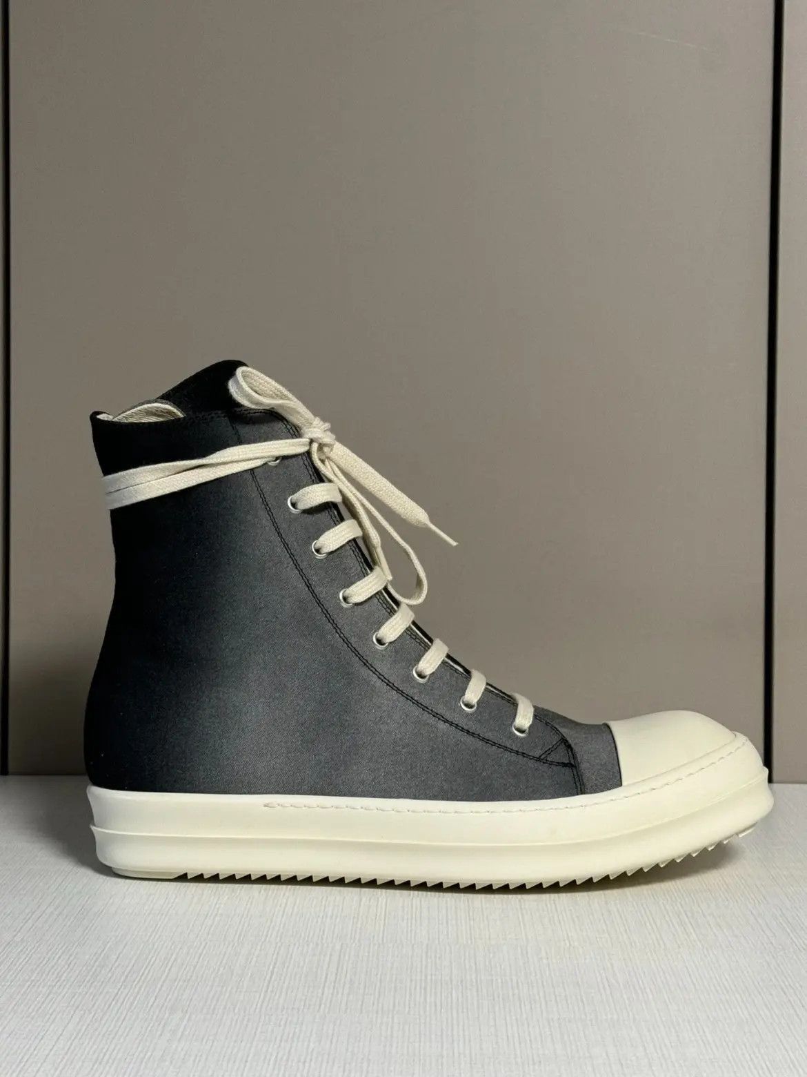 Rick Owens Rick Owens Fading Hi Sneaker-2507 Size US 10.5 / EU 43-44 - 2 Thumbnail