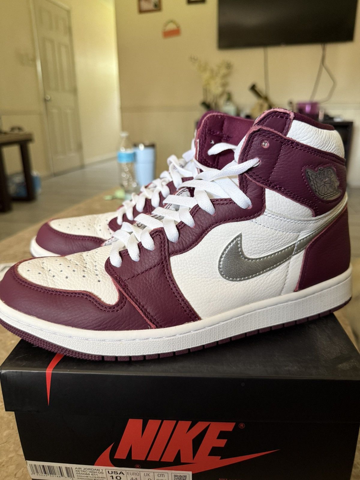 Jordan Brand Jordan 1 bordeaux Size US 10 / EU 43 - 1 Thumbnail