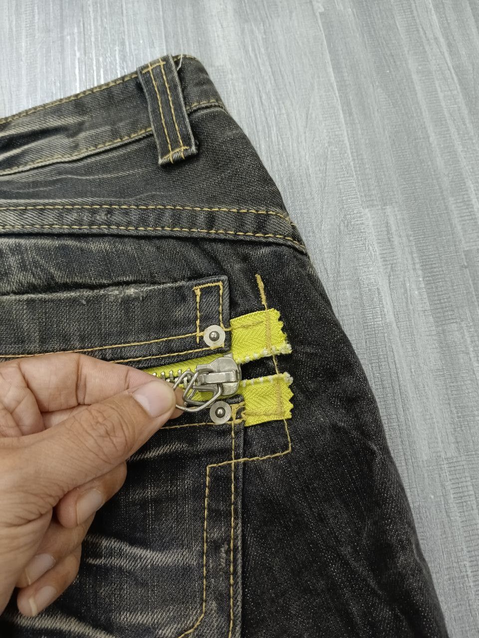 Japanese Brand FLARE SICK WASHED OZZ FIRST PINBALL DENIM PANTS Size US 29 - 7 Thumbnail