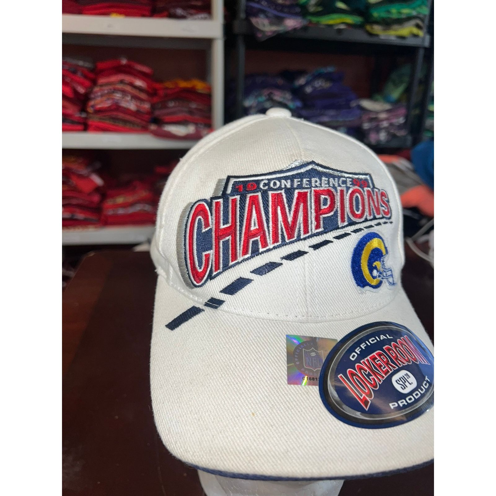 Vintage Vintage St. Louis Rams Hat Los Angeles 1999 Locker Room VTG Size ONE SIZE - 2 Thumbnail