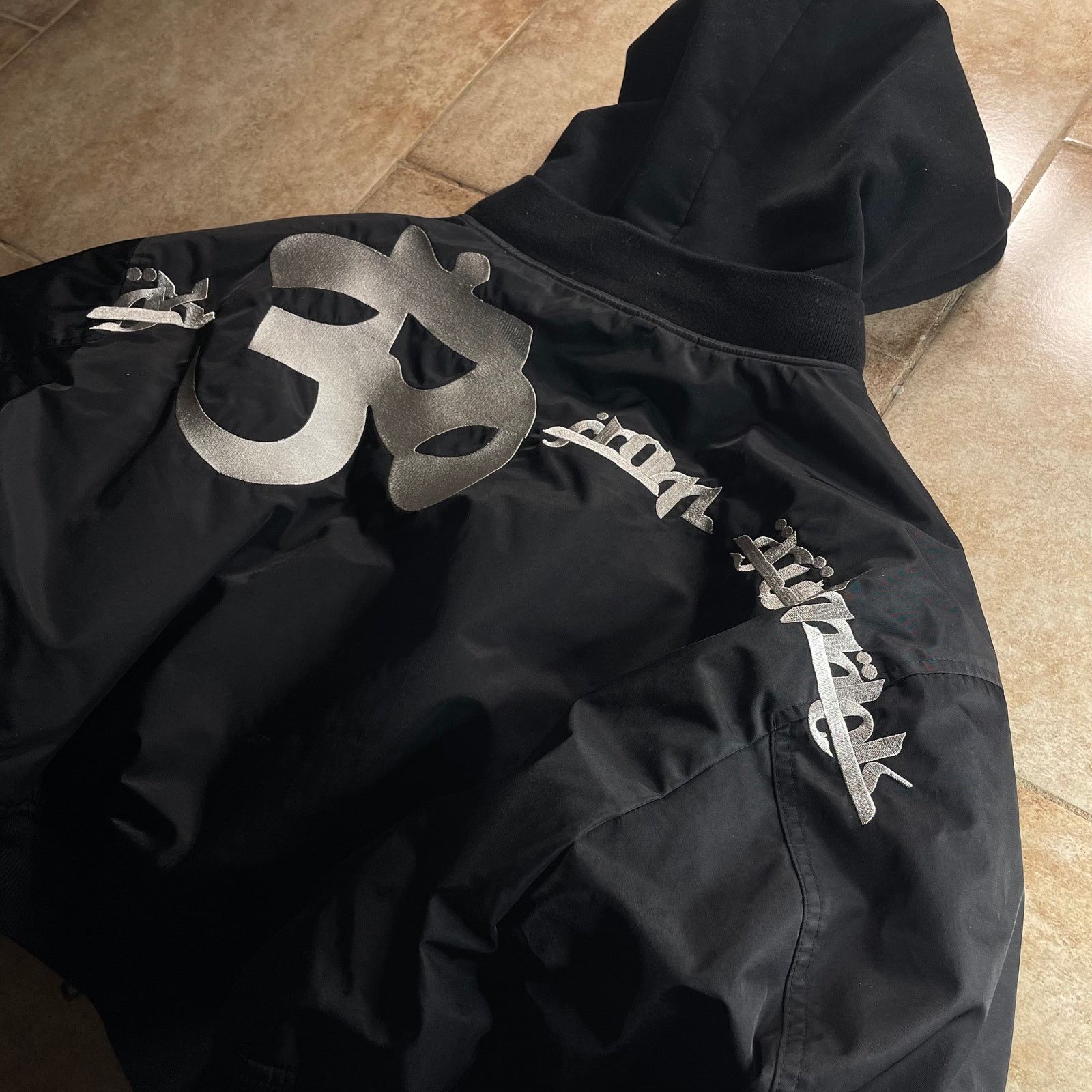 Japanese Brand Vetements Style Arabic Embroidery Orange Black Bomber Jacket Size US M / EU 48-50 / 2 - 1 Thumbnail