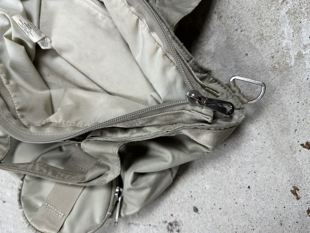 Nike Vintage Y2K Nike Tote Hand Bag Distressed Size ONE SIZE - 12 Thumbnail