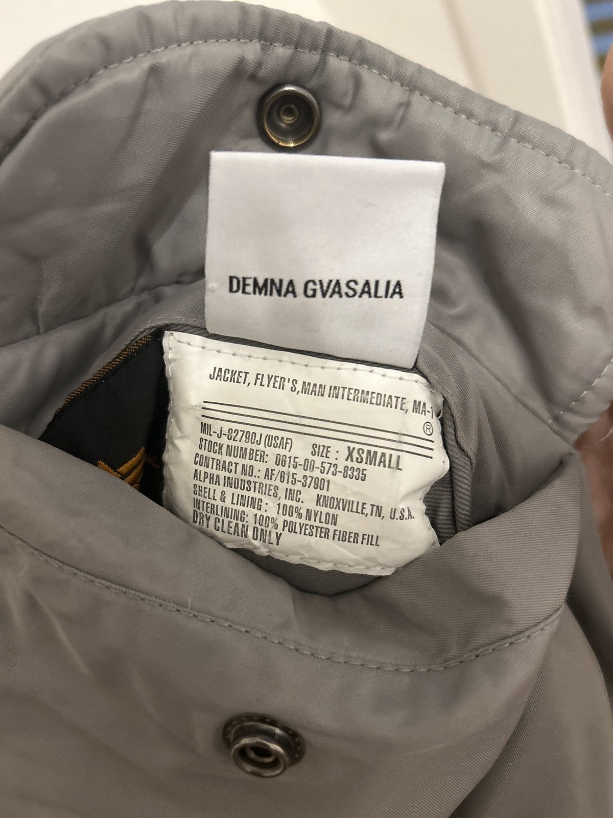 Alpha Industries × Vetements Vetements x Alpha Industries Reversible Bomber Jacket Size US XS / EU 42 / 0 - 9 Thumbnail