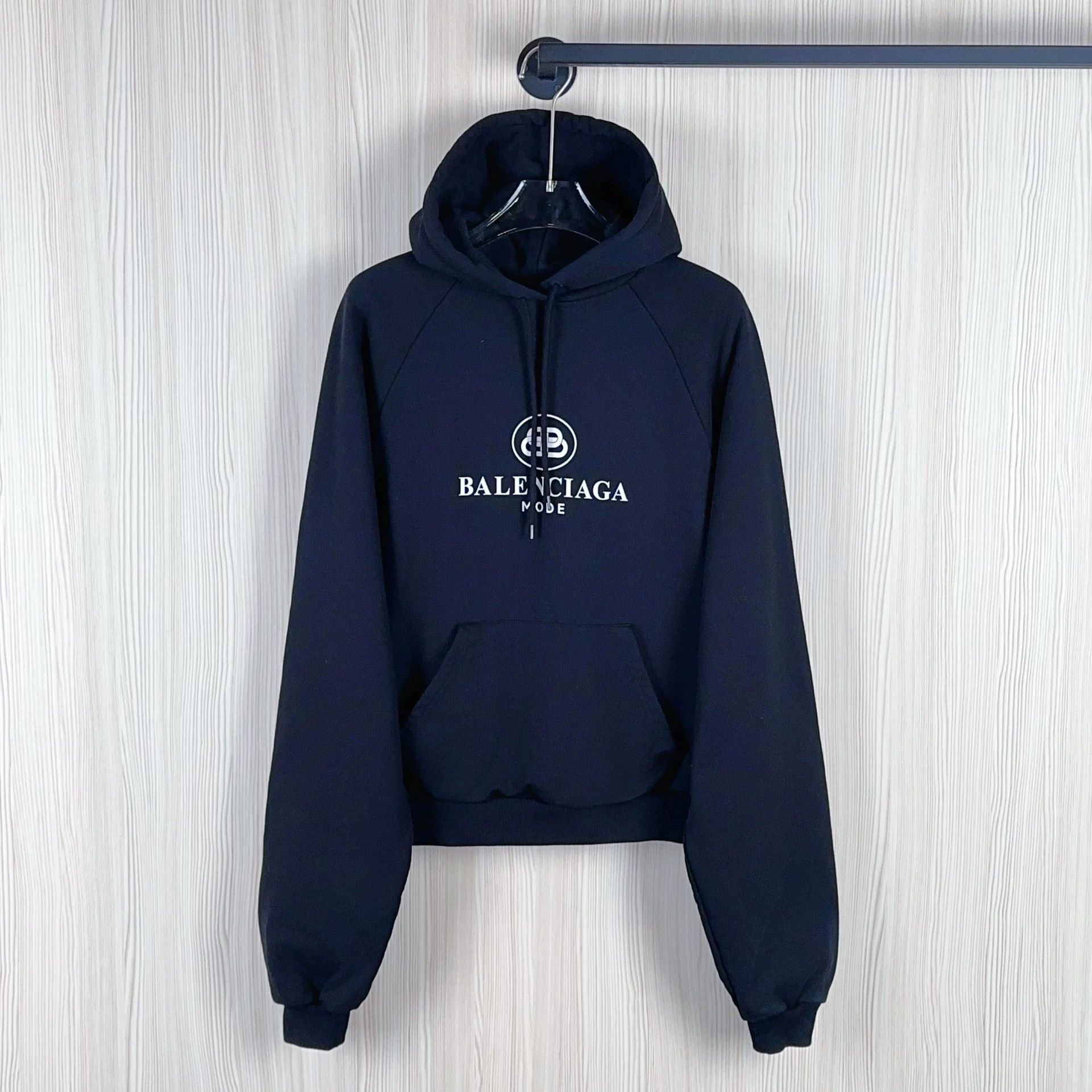 Balenciaga balenciaga navy blue hoodie size M Size US M / EU 48-50 / 2 - 1 Thumbnail