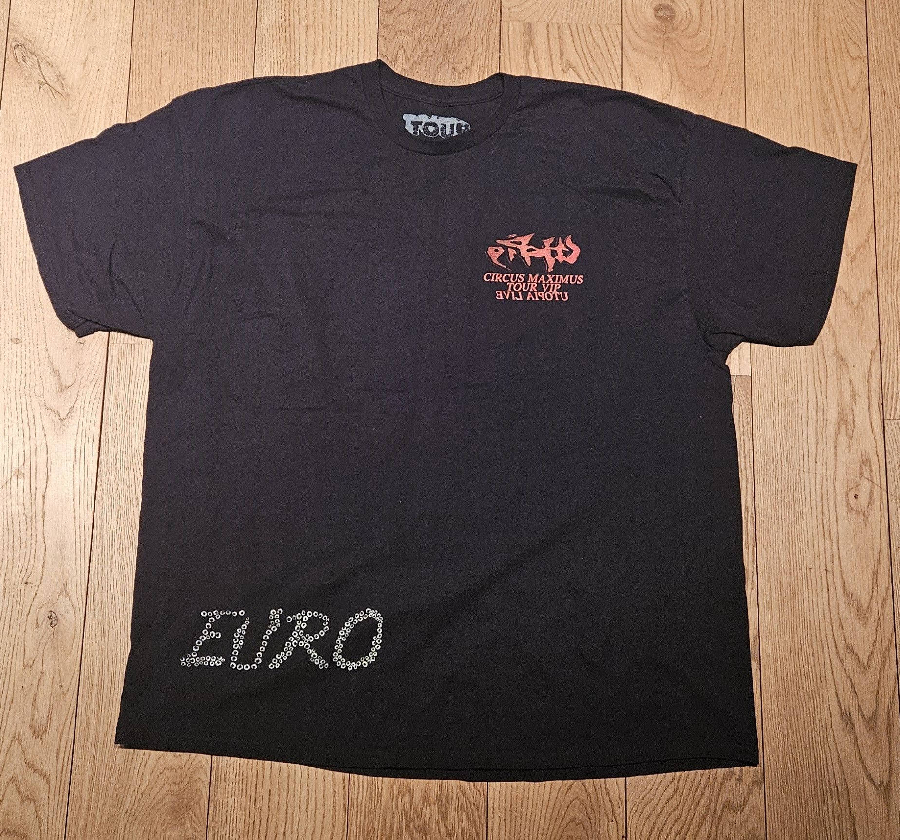 Travis Scott EXCLUSIVE VIP UTOPIA EUROPE TOUR TEE TRAVIS SCOTT Size US XL / EU 56 / 4 - 1 Thumbnail