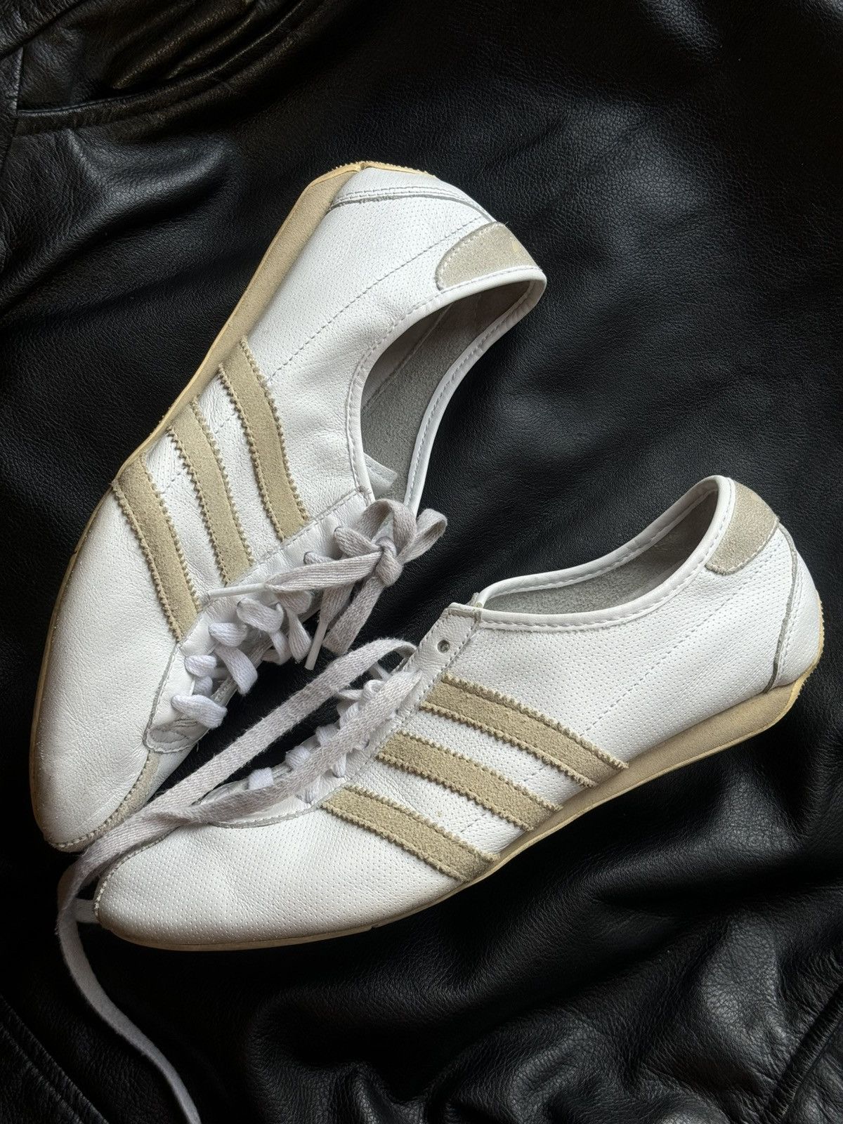 Adidas 2006 Rare Adidas Okapi white Vintage low racing sneaker Size US 8.5 / IT 38.5 - 3 Thumbnail