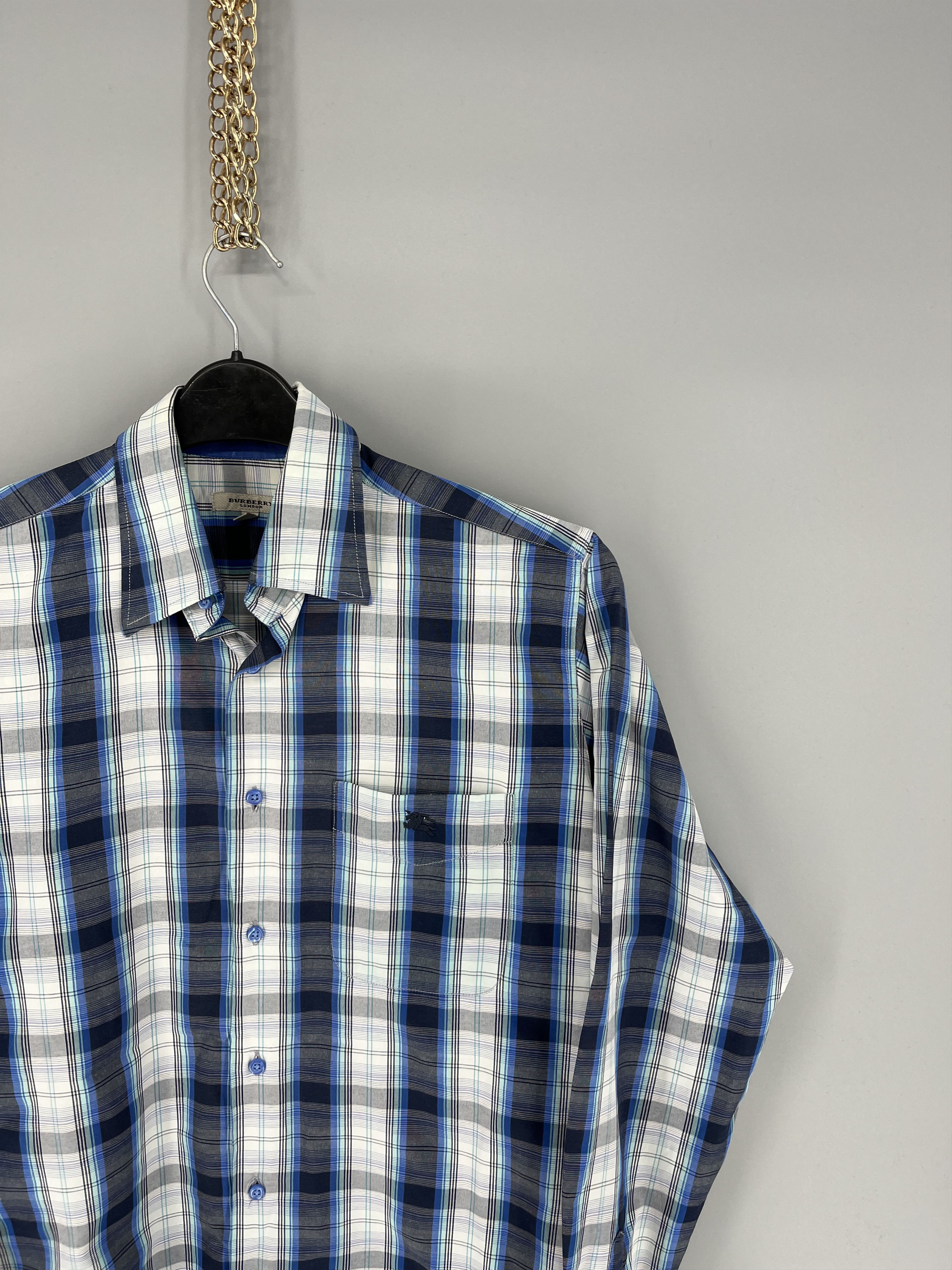 Burberry Burberry London Shirt Long Sleeve Vintage Rare Log Size US S / EU 44-46 / 1 - 5 Thumbnail