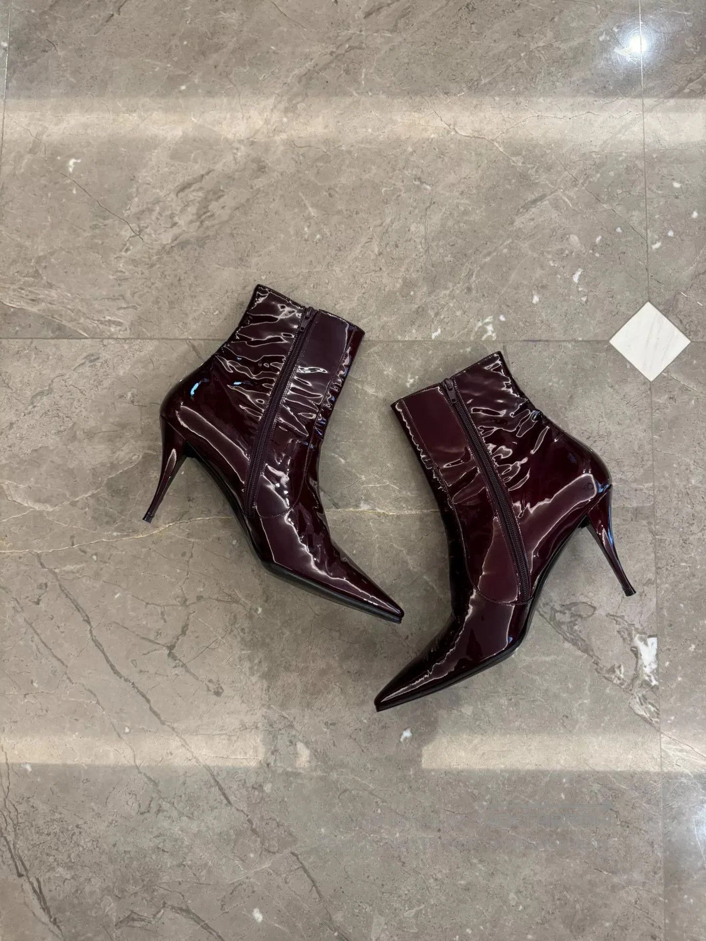 Yves Saint Laurent Saint Laurent Burgundy Patent Leather Ankle Boots. Size US 10.5 / IT 40.5 - 6 Thumbnail