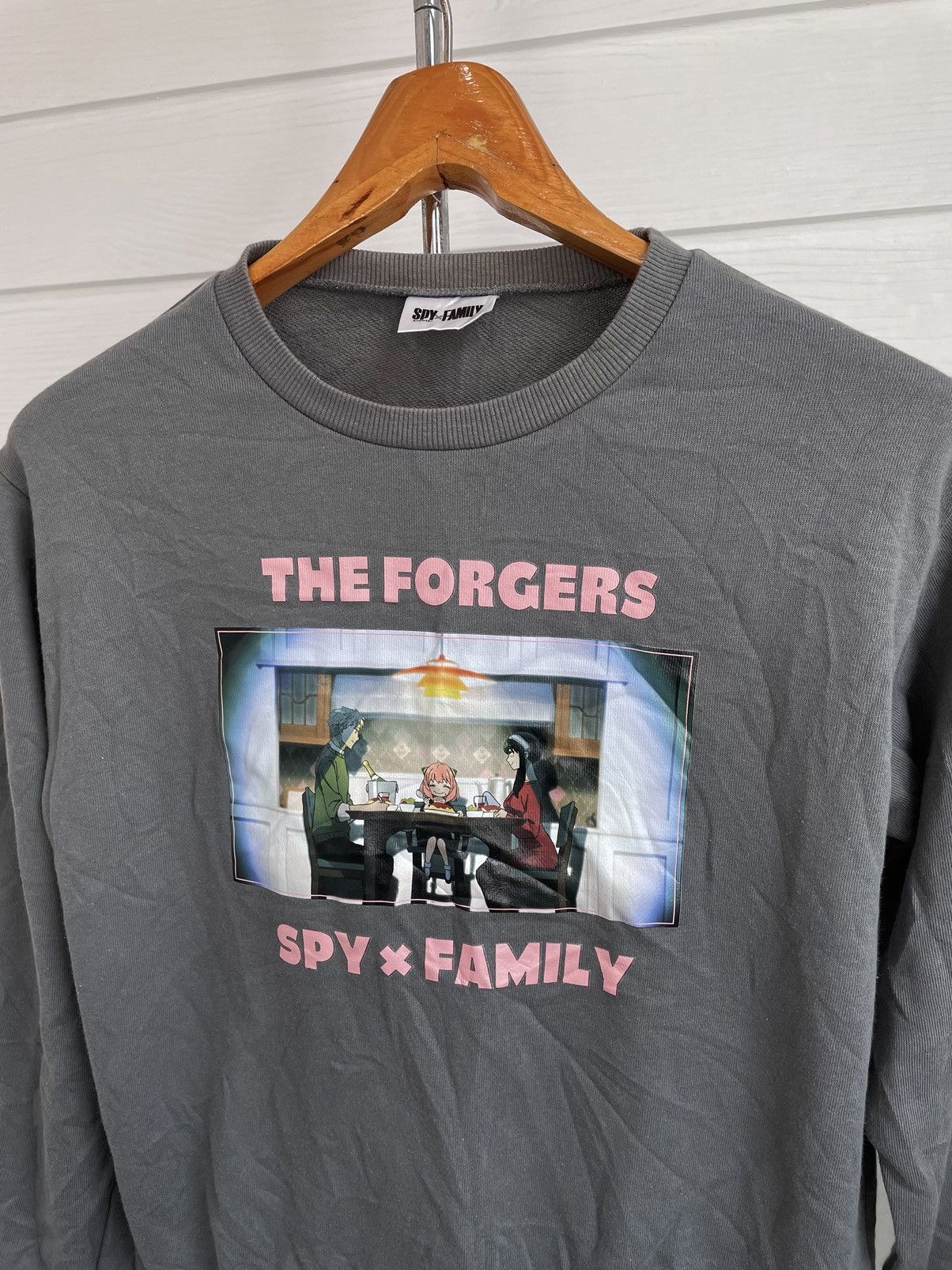 Anime × Japanese Brand × Vintage SPY X FAMILY THE FORGERS SWEATSHIRT Size M / US 6-8 / IT 42-44 - 3 Thumbnail