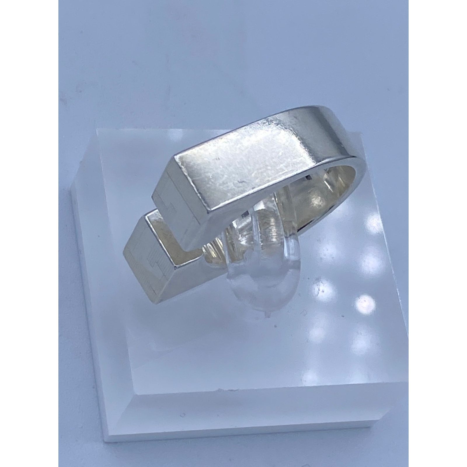 Gucci Authentic Gucci Sterling Silver GG Open Ring – Size 10 Size ONE SIZE - 10 Thumbnail