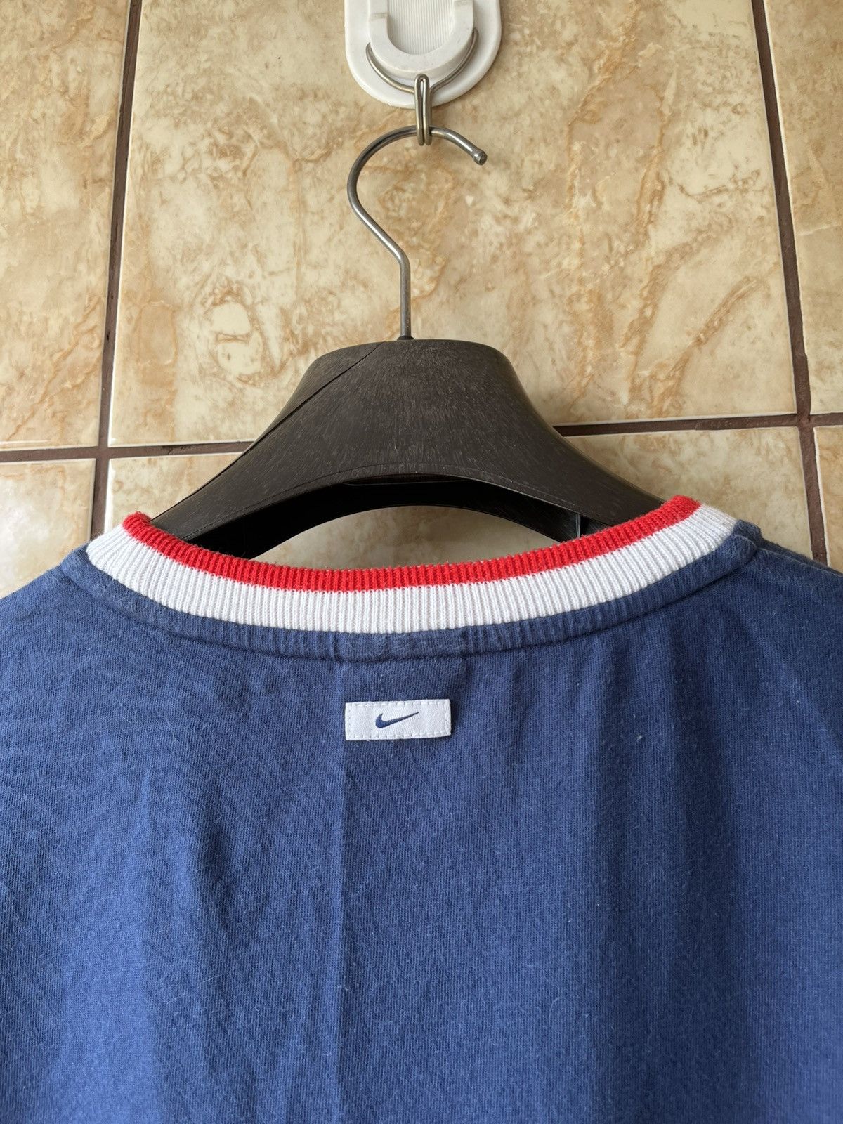 Nike Nike vintage 2000 T shirt Size US L / EU 52-54 / 3 - 4 Thumbnail