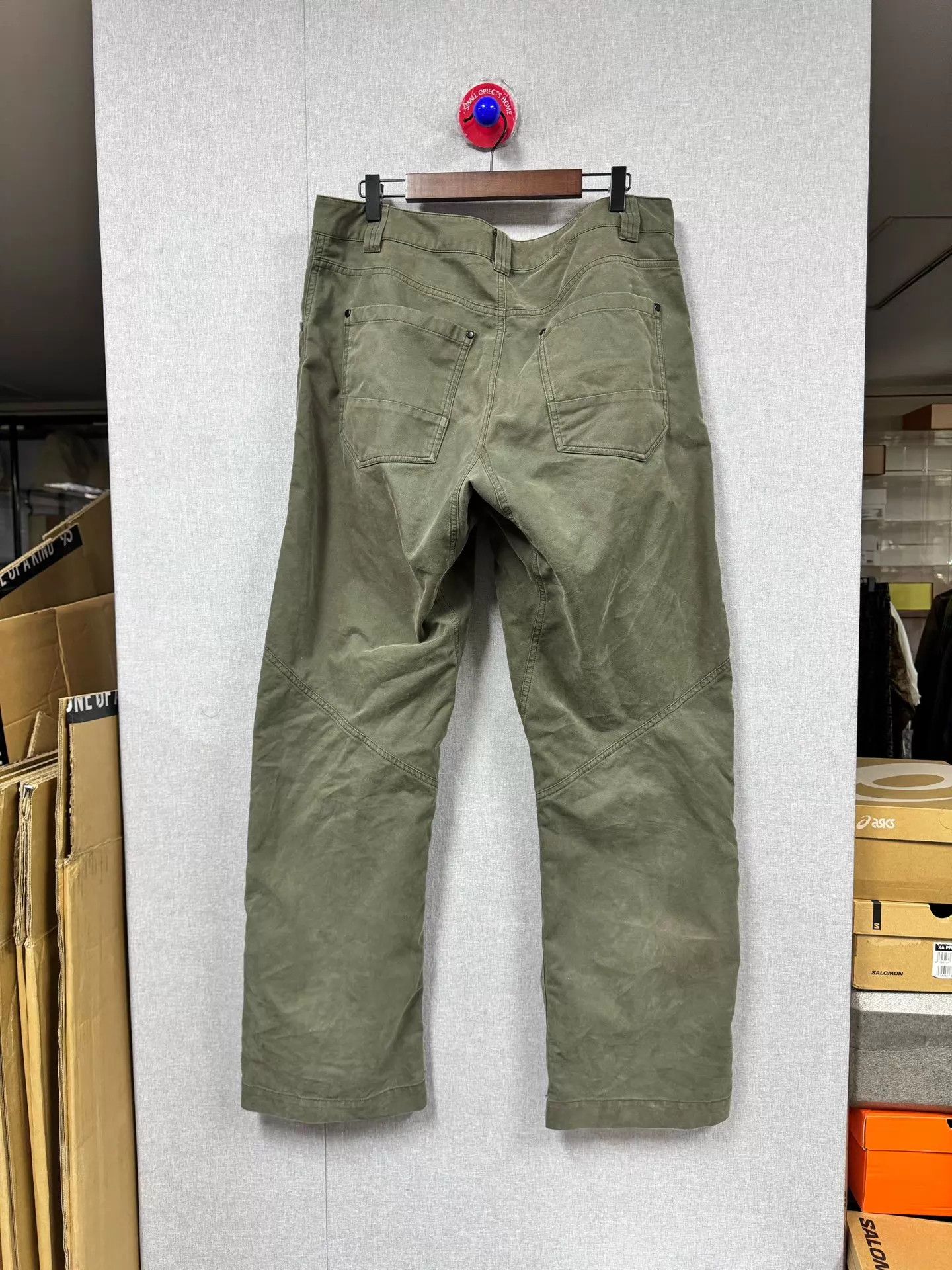 Arc'teryx Arc'teryx Cronin Pant Moon Shadow Gray 34-32 Like New Size US 34 / EU 50 - 2 Thumbnail