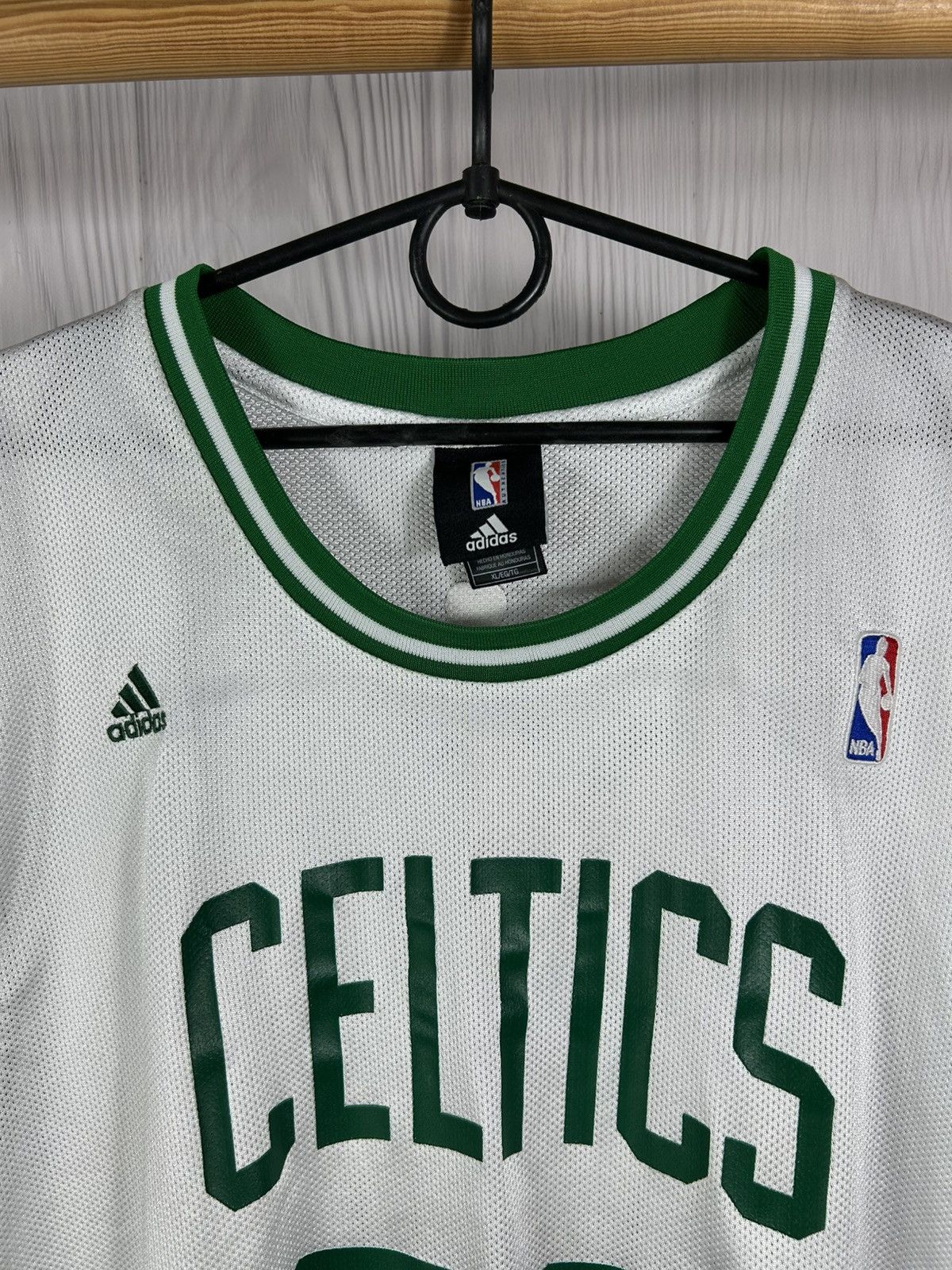 Adidas Vintage NBA Adidas Celtics #20 Allen Jersey Tank Top Size XL Size US XL / EU 56 / 4 - 5 Thumbnail