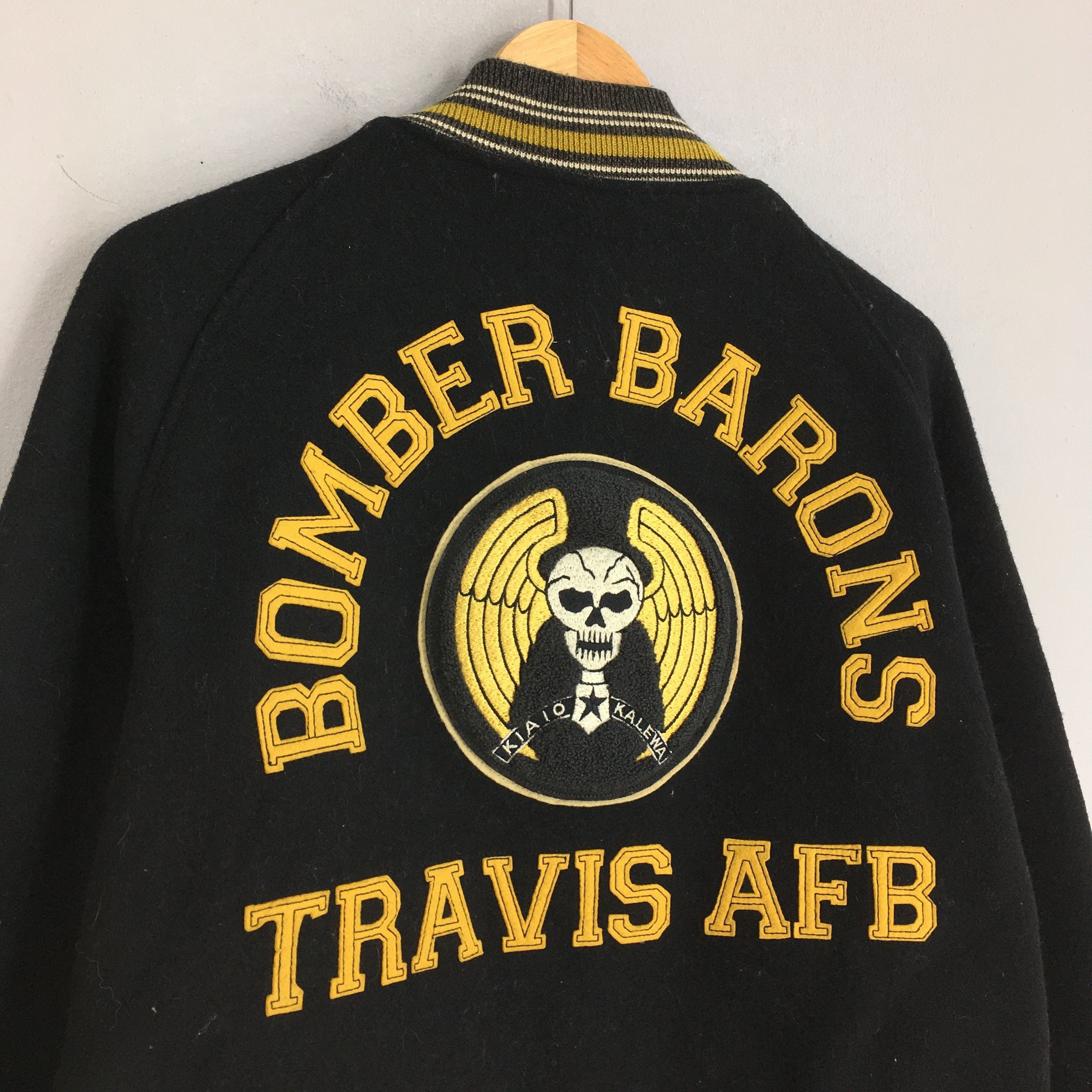 Buzz Rickson's Vintage Buzz Rickson Bomber Barons Travis AFB Jacket Medium Size US M / EU 48-50 / 2 - 9 Thumbnail