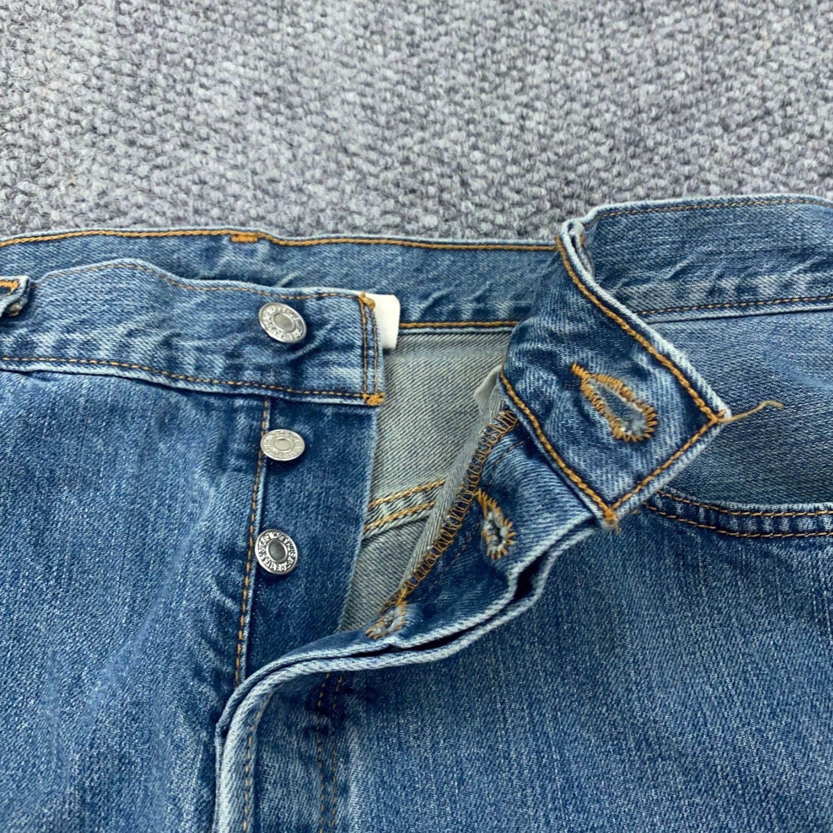 Levi's VTG Levi's 501 Jeans Mens 36x30 Straight Denim Distressed 90s Blue Button Fly Slim Regular 5-Pocket Design Mens Size US 36 / EU 52 - 4 Thumbnail