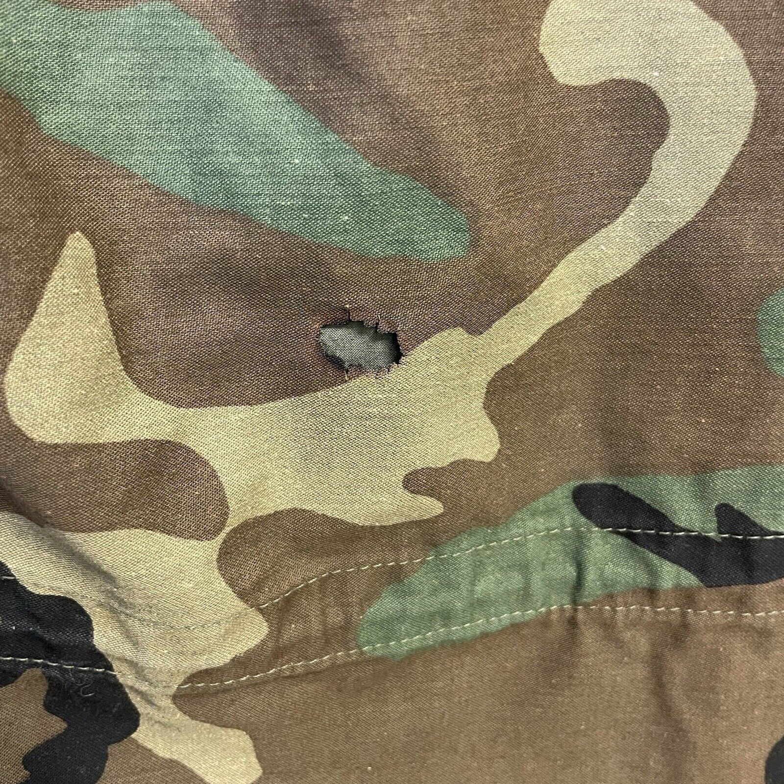 Vintage Vintage Military Camo Field Coat Jacket Mens Small Long Cold Size US S / EU 44-46 / 1 - 4 Thumbnail
