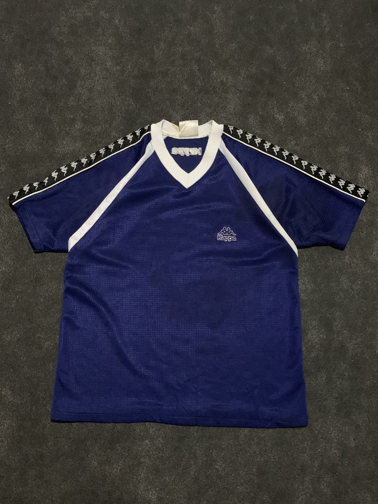 Kappa Vintage Kappa Embroidered vneck Soccer Jersey Size US XL / EU 56 / 4 - 2 Thumbnail