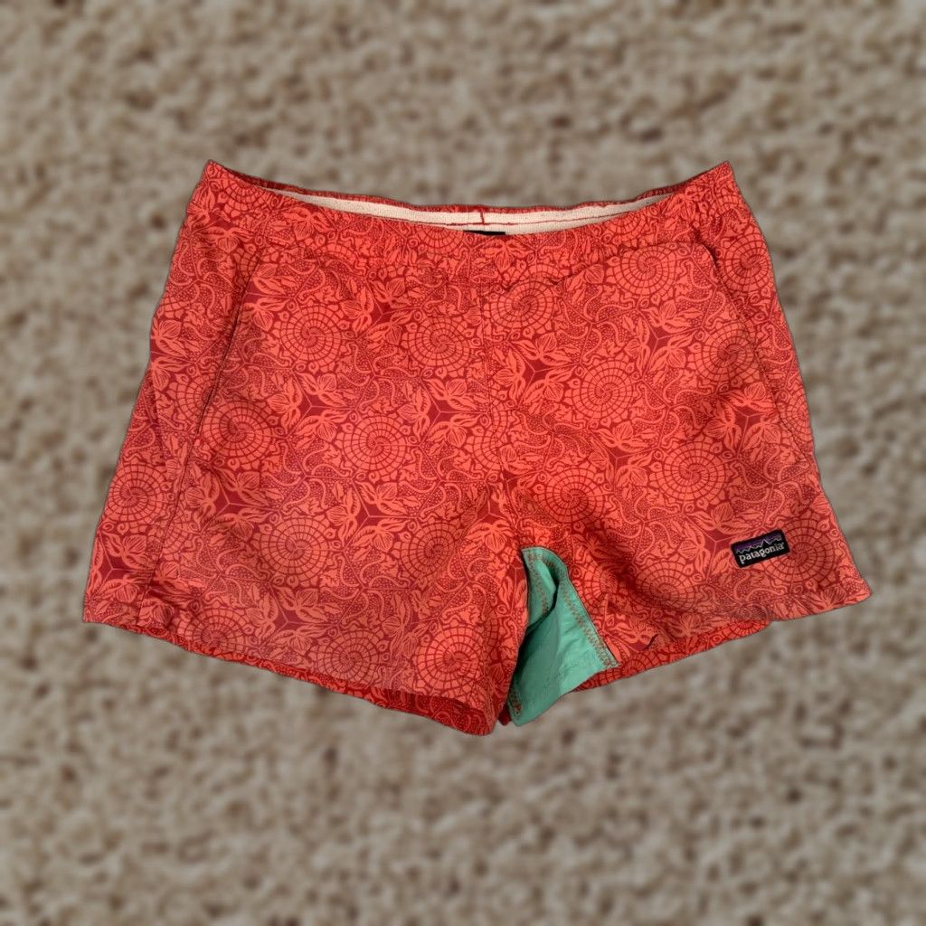 Patagonia Patagonia Shorts Women XS Orange Red Baggies 100% Nylon Activewear Beach Hiking Walking Logo Patch Vintage No ISSUES READ Size 26" / US 2 / IT 38 - 1 Thumbnail