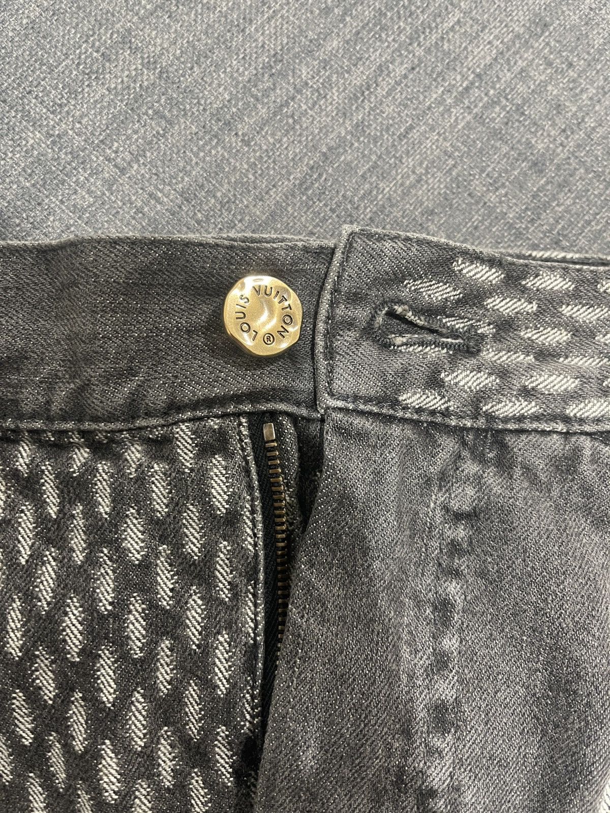 Louis Vuitton Louis Vuitton Nigo Grey Giant Damier Monogram Jeans Size US 30 / EU 46 - 4 Thumbnail