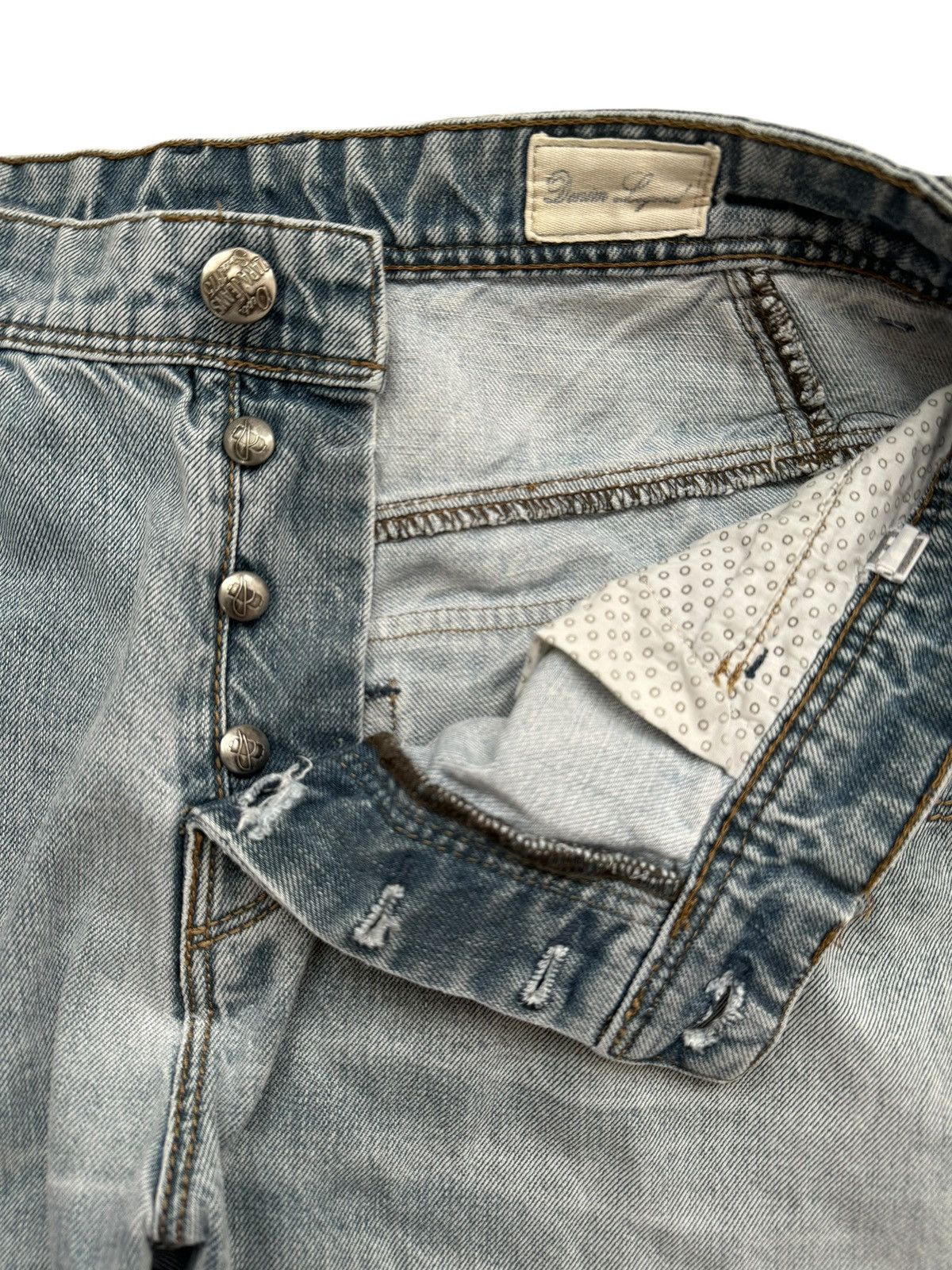 If Six Was Nine Vintage Zara Buckle Back Faded Distressed Jeans Size US 33 - 7 Thumbnail