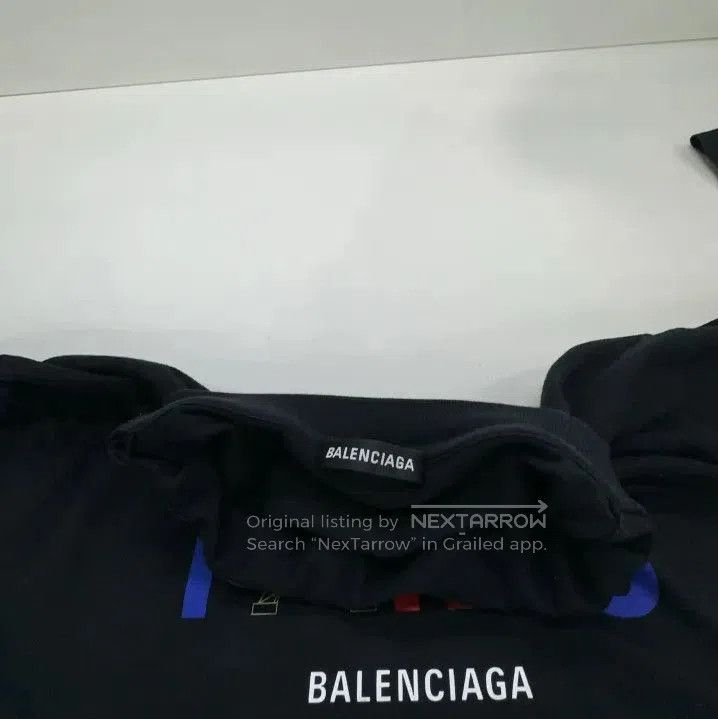 Balenciaga Balenciaga Black Long Sleeve Graphic T. Size US S / EU 44-46 / 1 - 5 Thumbnail