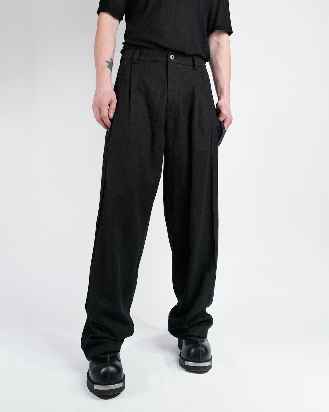 Other NKTRMNV PLEATED LINEN PANTS Size US 30 / EU 46 - 8 Thumbnail