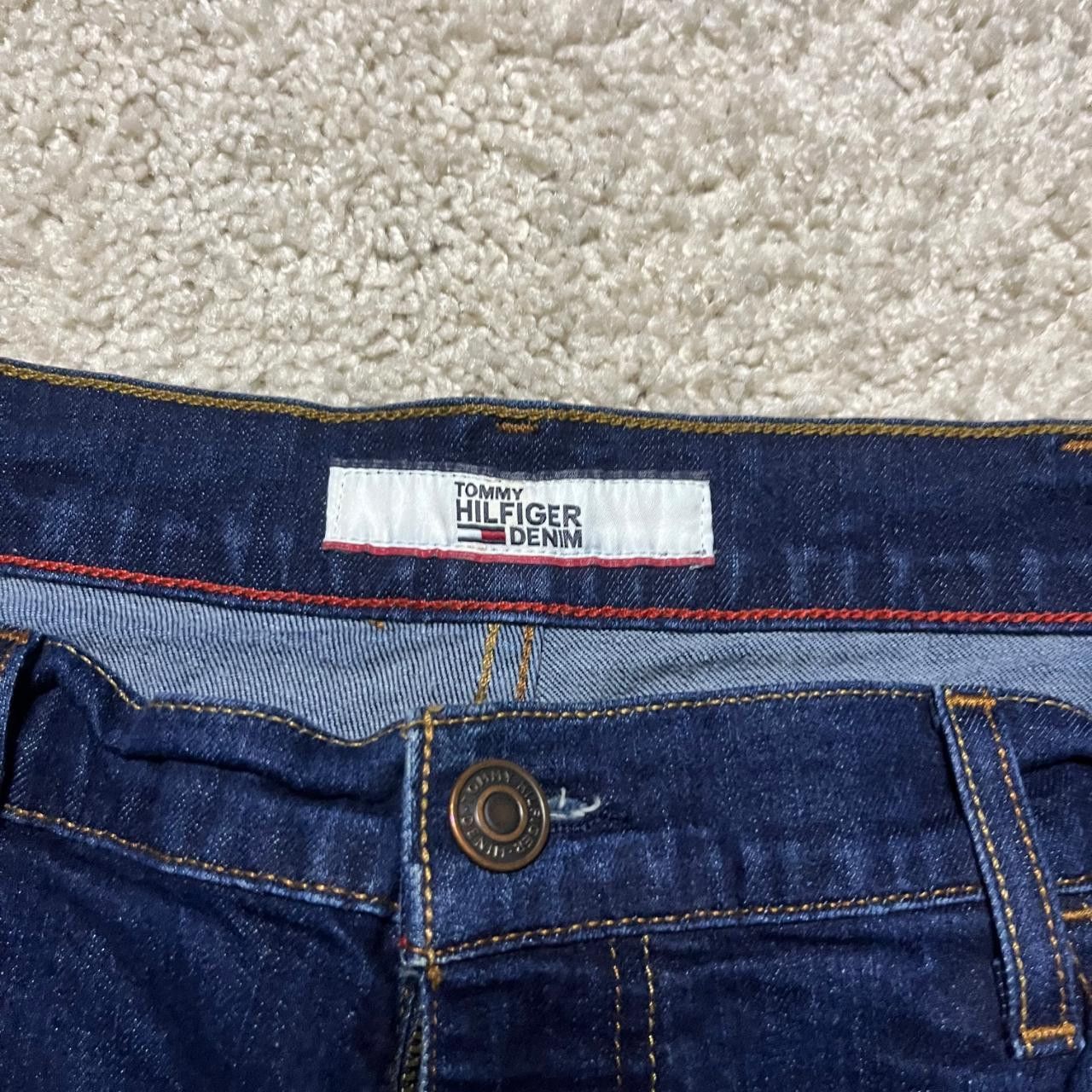 Tommy Hilfiger Tommy Hilfiger Dark Wash Relaxed Jeans - Size 38x32 Size US 38 / EU 54 - 3 Thumbnail