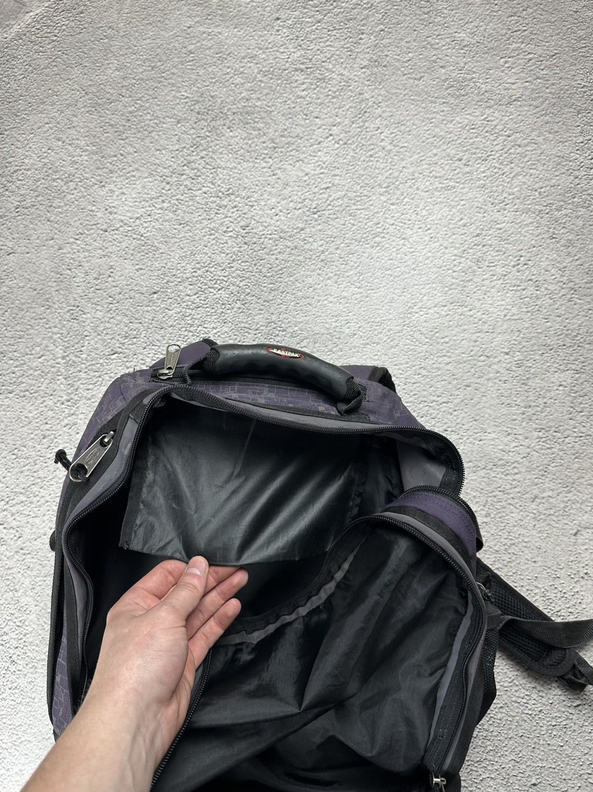 Eastpak Eastpak Large Multi Compartment Rigid Backpack Hard Shell Size ONE SIZE - 13 Thumbnail