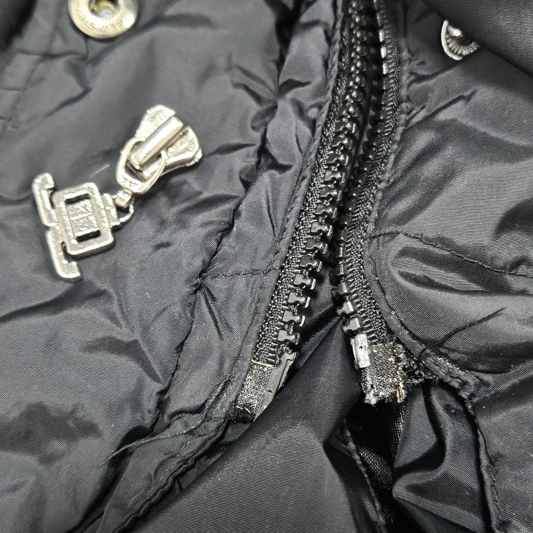 Vintage JLO Black Down Insulated Puffer Jacket Coat Long Sleeve Zip Snap Pockets L Women Jacket/Coat Size L / US 10 / IT 46 - 5 Thumbnail