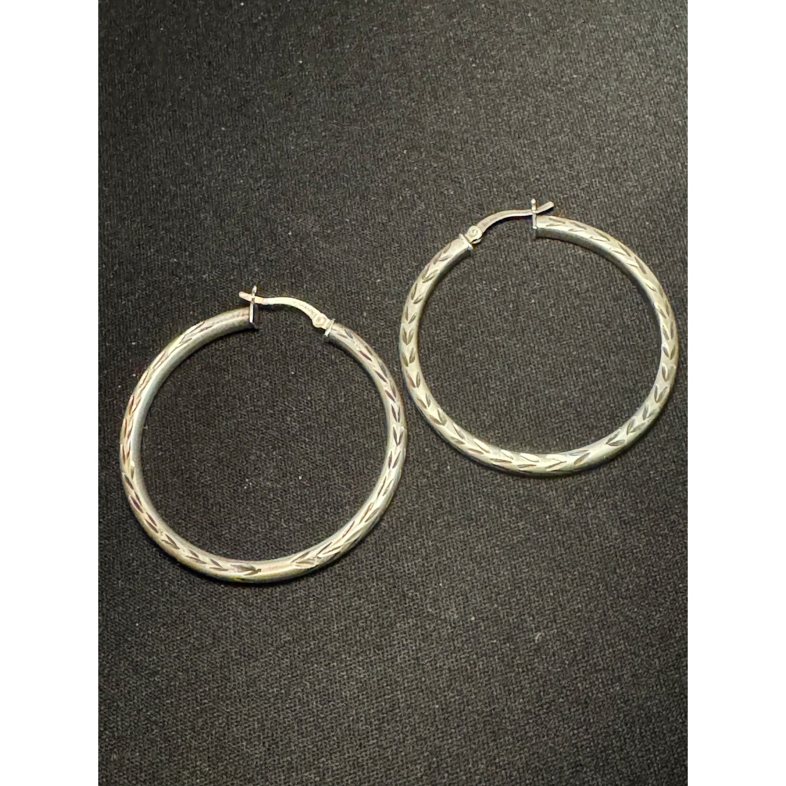 Other Vintage 925 Hanin Hammered Cross Hatch Round Hook Earrings Size ONE SIZE - 1 Thumbnail