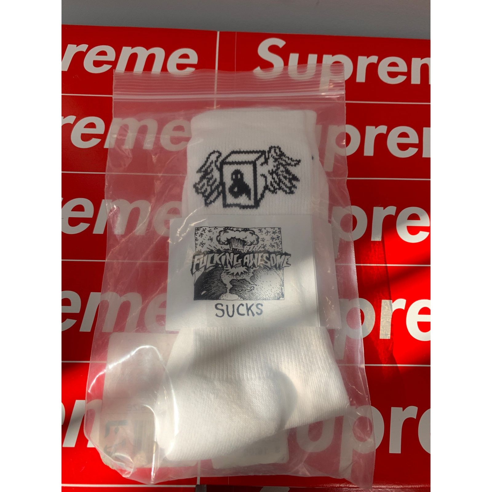 Fucking Awesome F*cking Awesome White Box Wings Socks BRAND NEW SHIPS NOW Size ONE SIZE - 1 Thumbnail