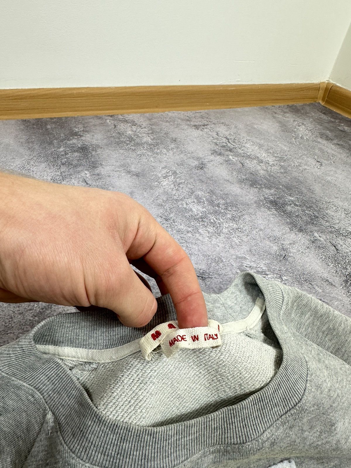 Marni Vintage Marni Women's Luxury Big Logo Designer Sweatshirt Size M / US 6-8 / IT 42-44 - 12 Thumbnail