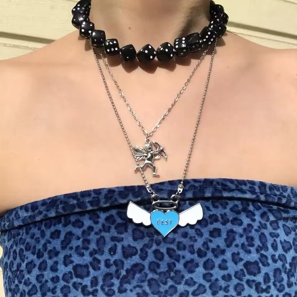 Jewelry Creative Dice Pandent Necklaces Size ONE SIZE - 3 Thumbnail