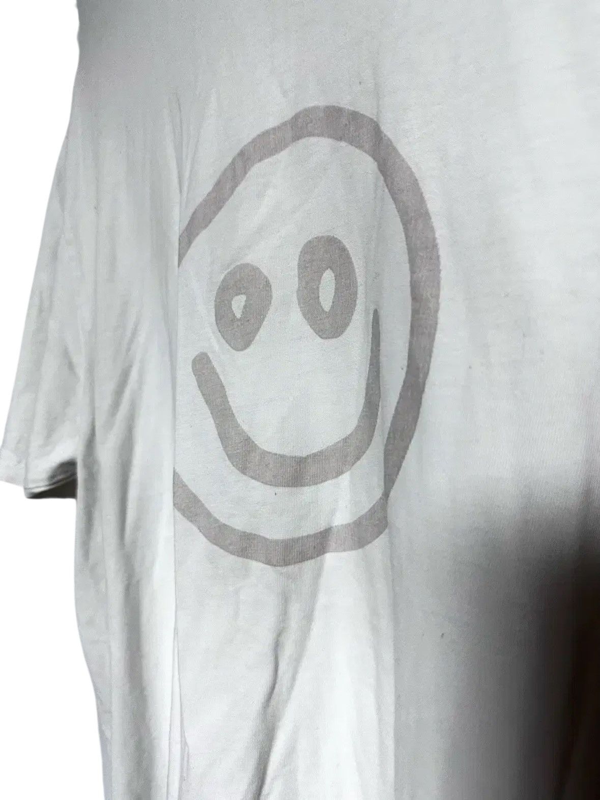 Balenciaga Balenciaga Glow In The Dark Smiley T Shirt Size US L / EU 52-54 / 3 - 3 Thumbnail