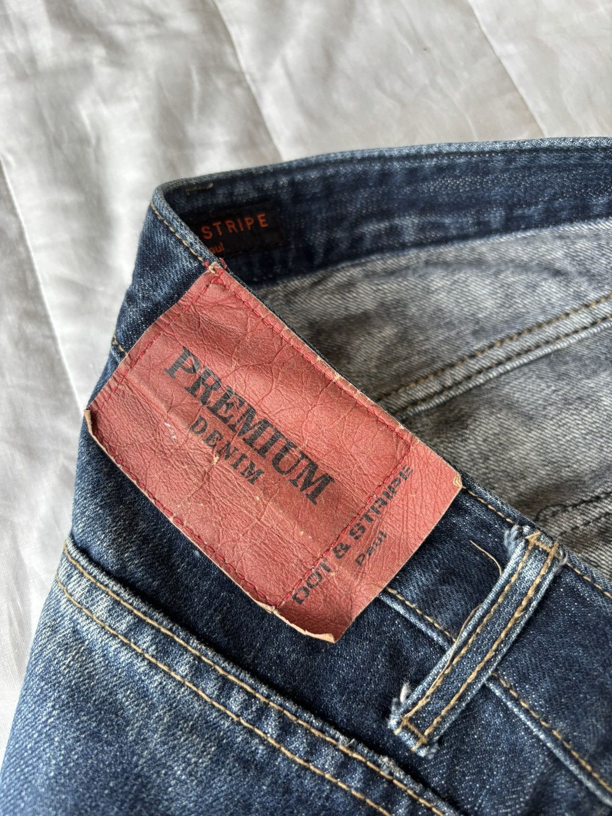 Hysteric Glamour × Japanese Brand Vintage Premium Denim Dot & Stripe Paul Distressed Slim Jean Size US 33 - 13 Thumbnail