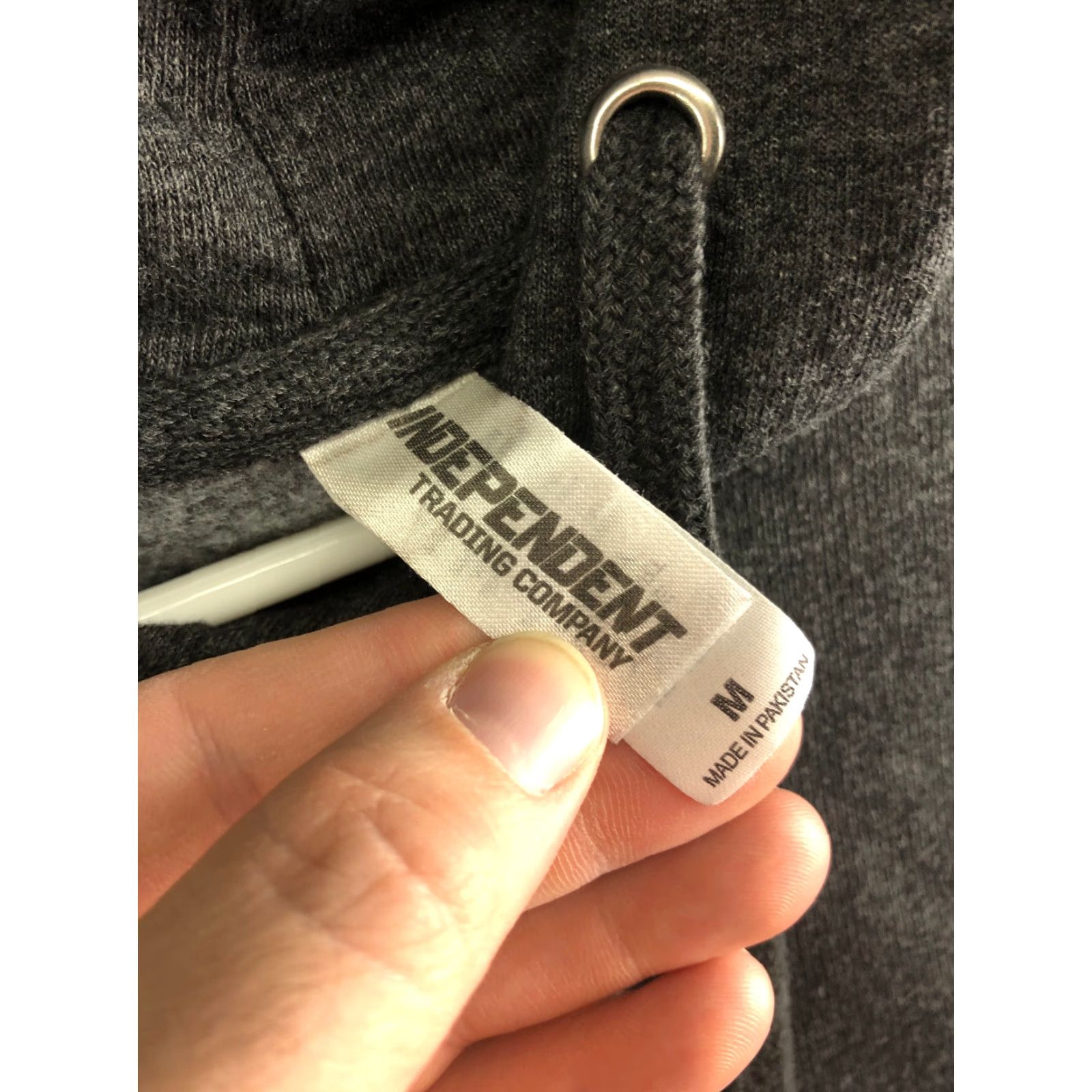 Vintage Independent Trading Company Hoodie Gray Medium Mens Long Sleeve Pullover Size US M / EU 48-50 / 2 - 7 Thumbnail