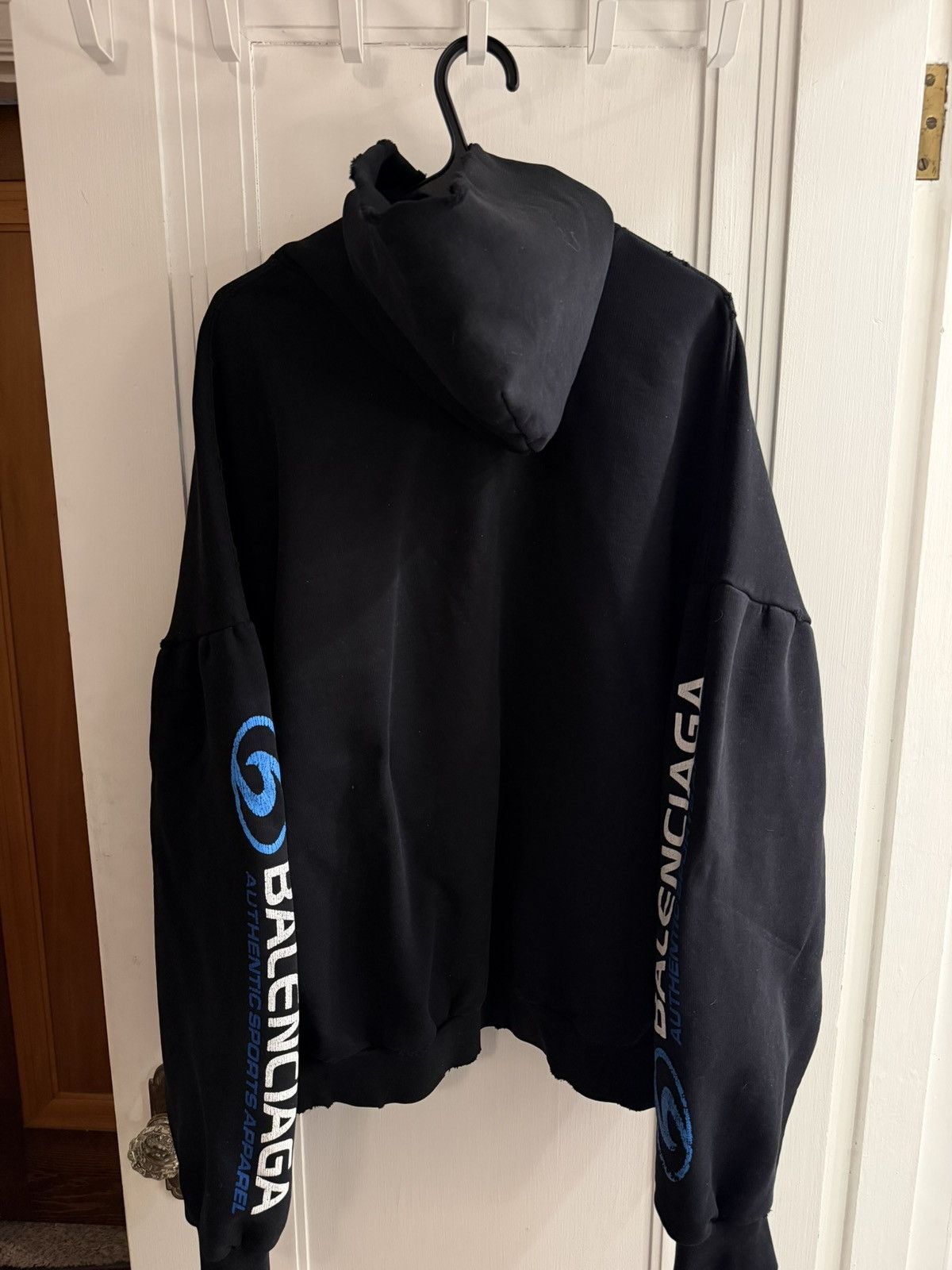 Balenciaga Balenciaga Surfer Logo Hoodie Size US L / EU 52-54 / 3 - 2 Thumbnail