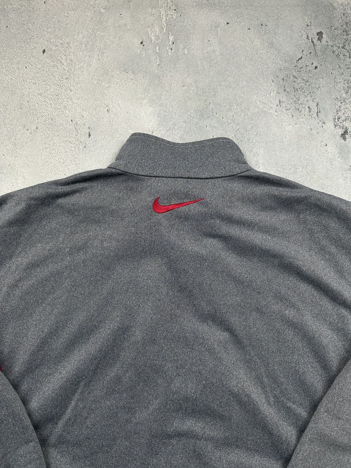 Nike Vintage Nike Grey Red Navy Full Zip Track Jacket 90s Swoosh Size US L / EU 52-54 / 3 - 3 Thumbnail