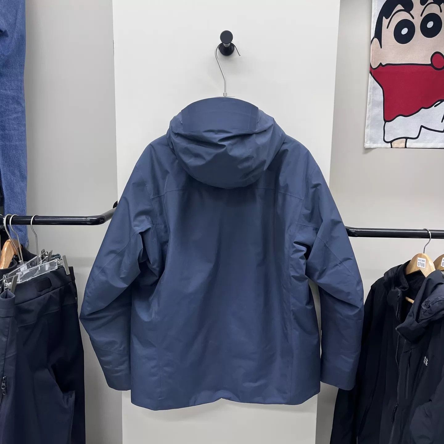 Other XBIONIC men's hard shell insulated XL pre-owned jacket Size US XL / EU 56 / 4 - 2 Thumbnail