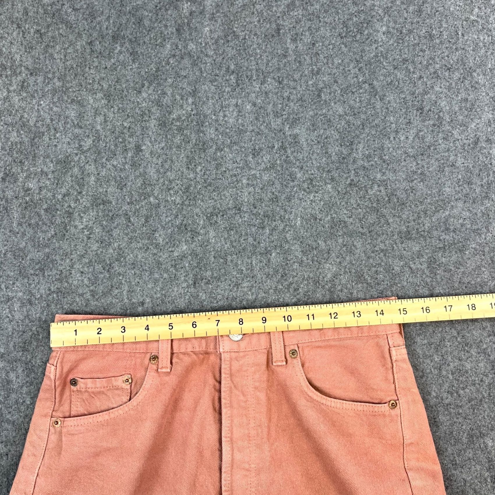 Levi's VINTAGE Levi's 501 Jeans Straight 30 30 UK 10 Salmon Pink 90s UK Made Men's Jeans 30 in Denim 5-Pocket Design Slimming Regular Fit Womens? Size US 30 / EU 46 - 6 Thumbnail
