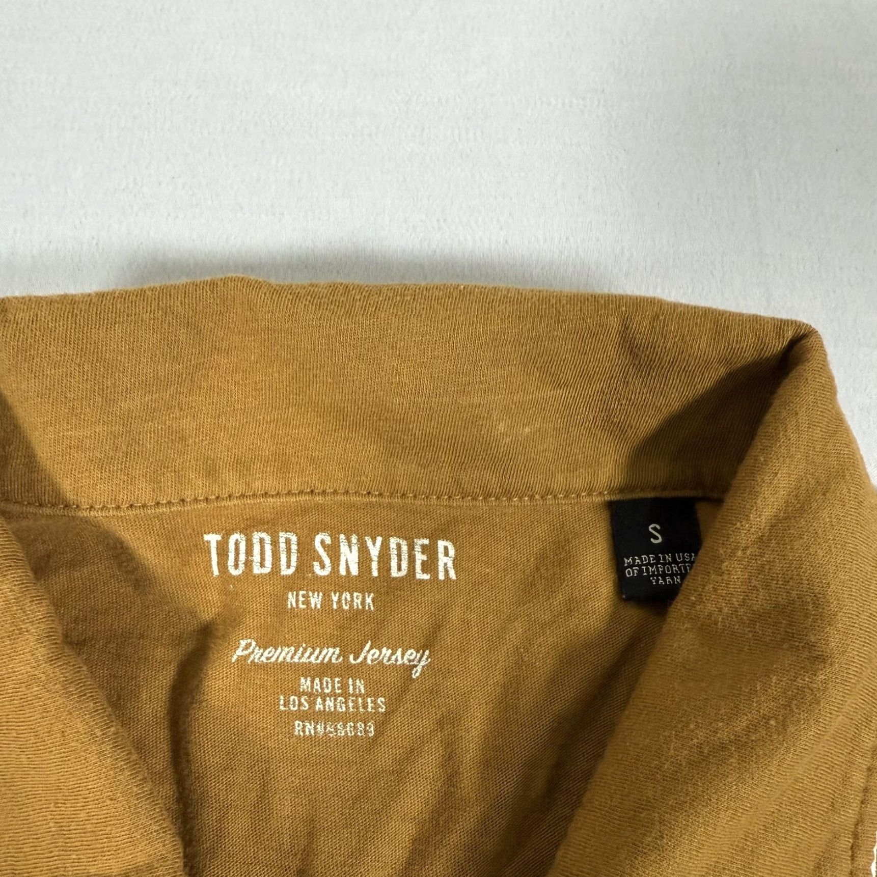 Todd Snyder Todd Snyder Shirt Mens Small Brown Button-Up Premium Jersey Cotton White Trim Short Sleeve Mens Size US S / EU 44-46 / 1 - 7 Thumbnail