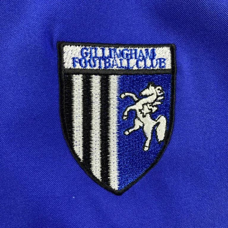 Other Gillingham 2004-06 GFC home football jersey size XL Size US XL / EU 56 / 4 - 3 Thumbnail