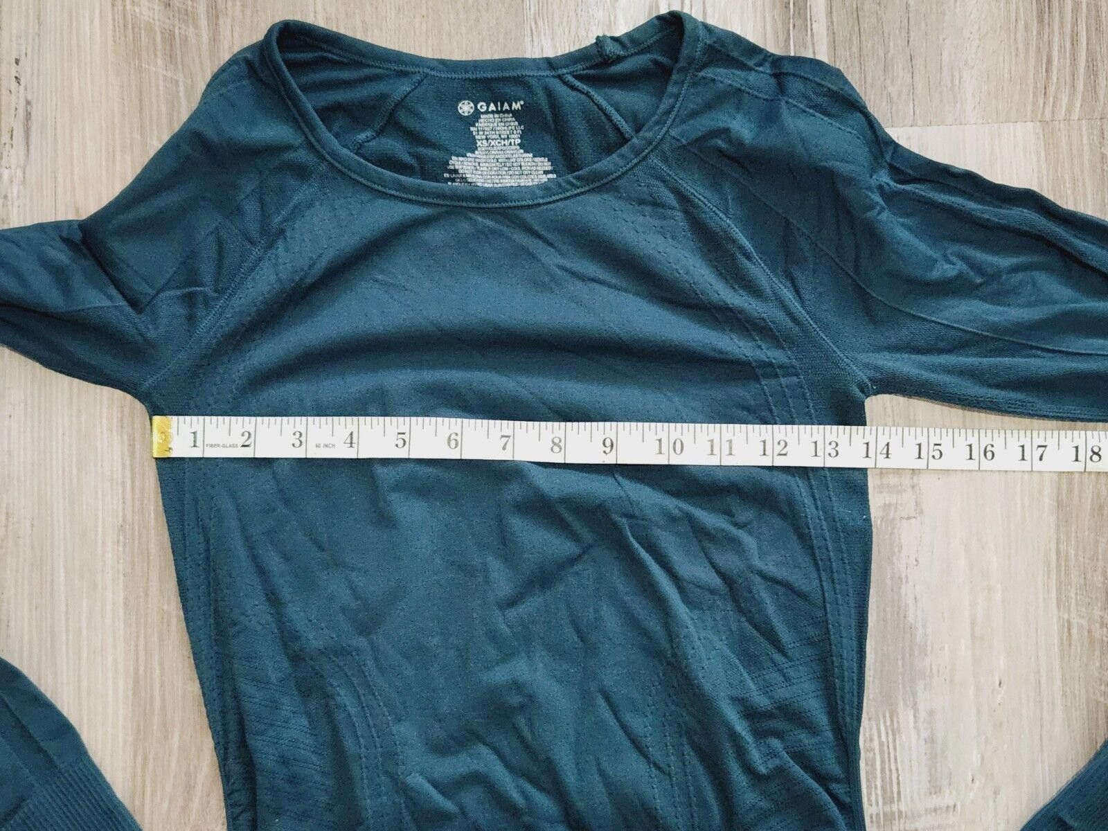 Other Gaiam Yoga Top Long Sleeve Green Extra Small Compression Size XS / US 0-2 / IT 36-38 - 4 Thumbnail