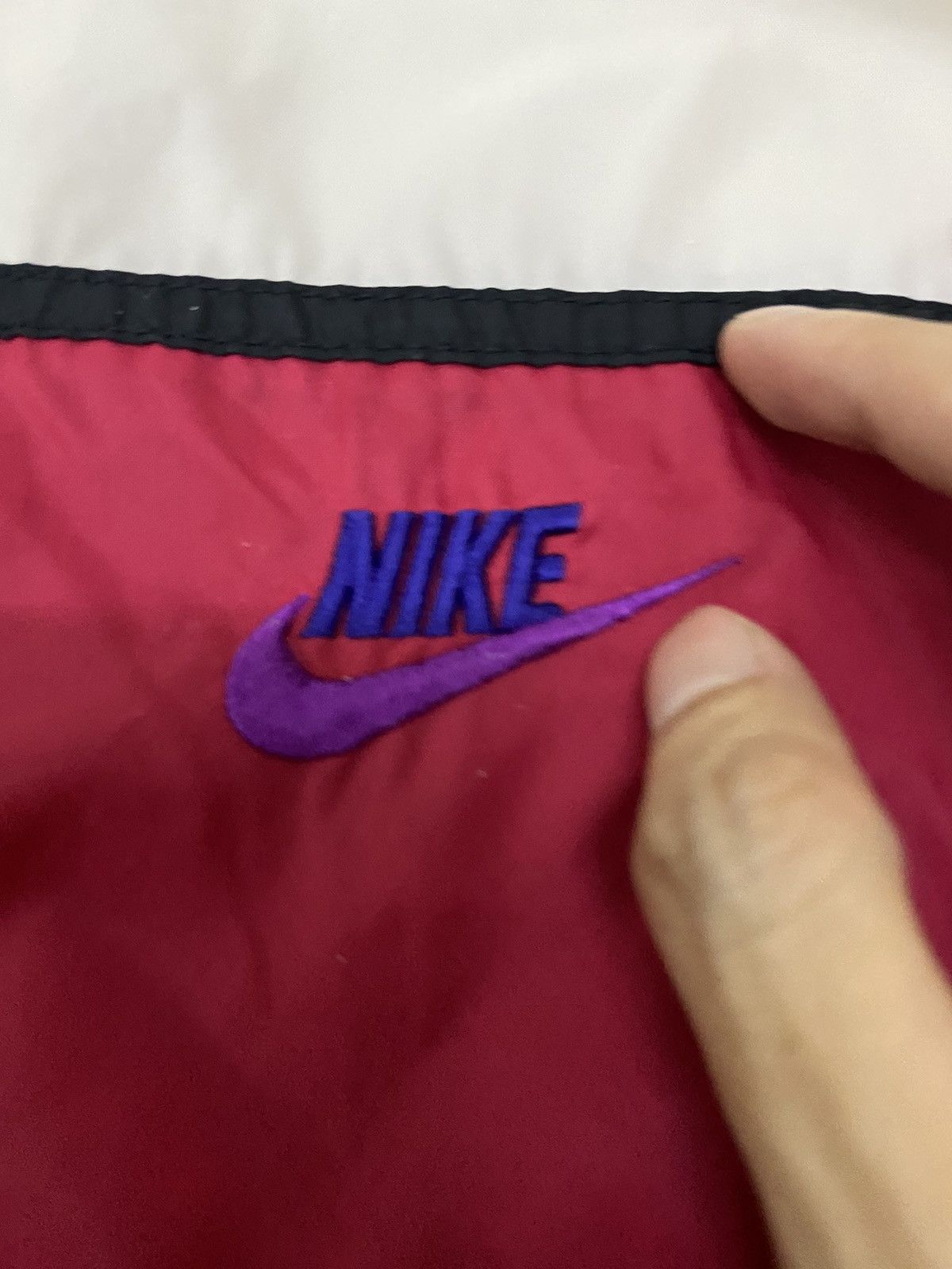 Nike Vintage Nike 90’ colour block nylon light jacket Size US M / EU 48-50 / 2 - 5 Thumbnail