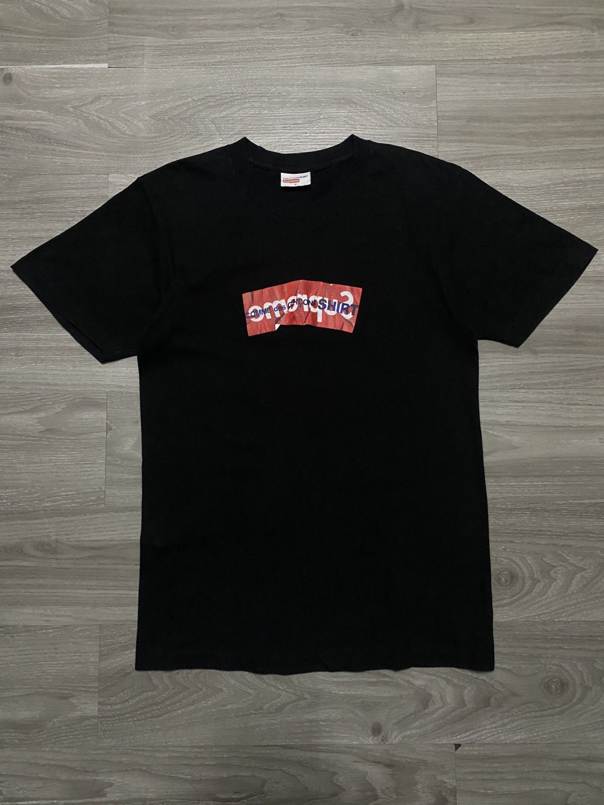 Comme des Garcons SHIRT × Supreme Supreme - Comme des Garcons SHIRT - CDG BOX LOGO CRUMPLED Size US S / EU 44-46 / 1 - 1 Thumbnail